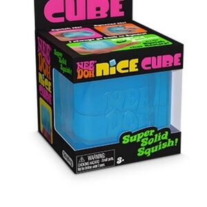 Super Solid Squish Cube - Blue